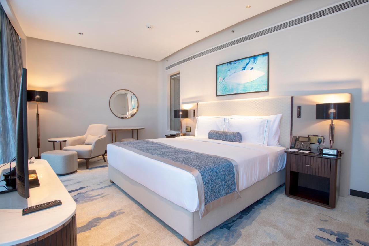 Century Marina Hotel - Lusail Экстерьер фото Deluxe Room